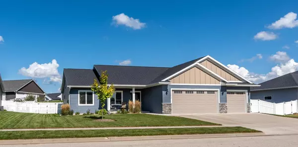 Holmen, WI 54636,1611 Cherry LANE S