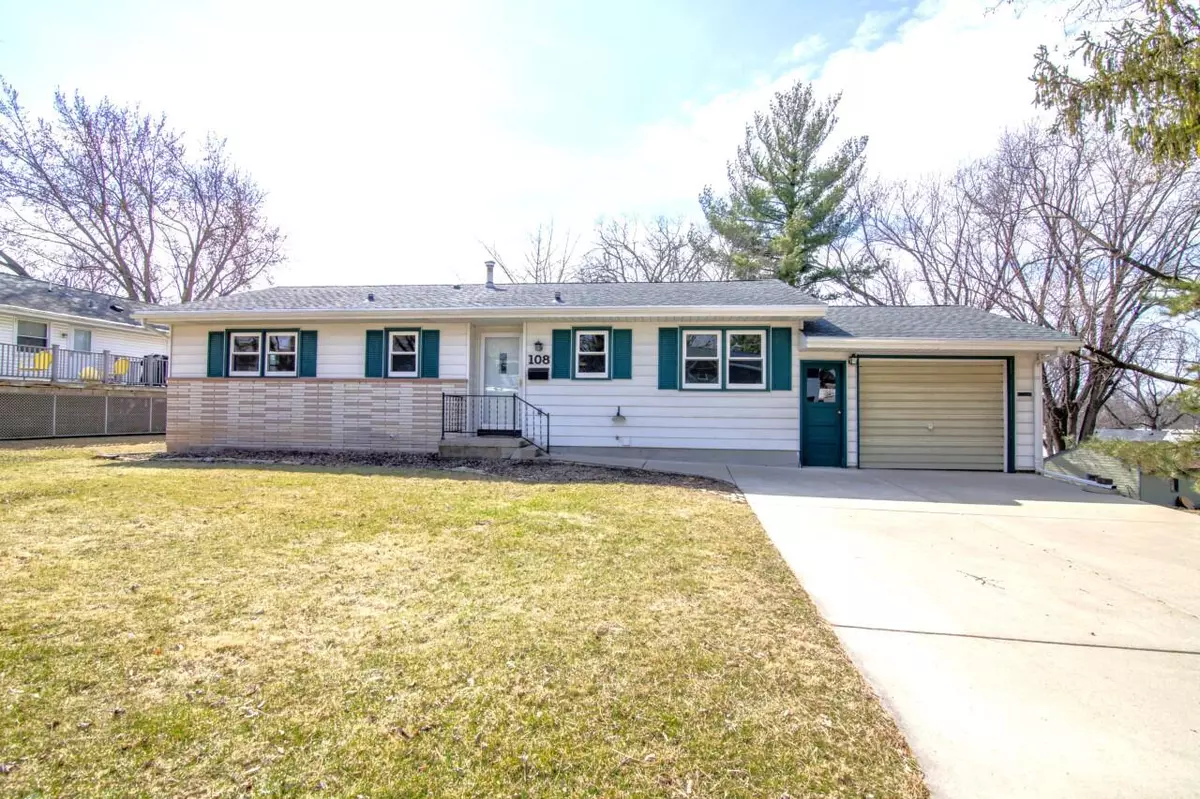 Watertown, WI 53094,108 Fairview STREET