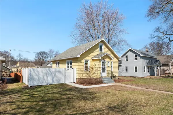 La Crosse, WI 54603,1407 Bainbridge STREET