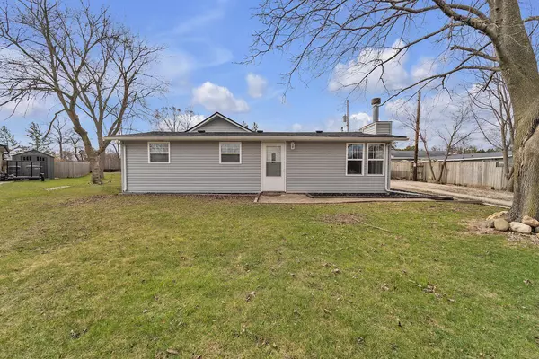 10006 Thomas COURT, Caledonia, WI 53108