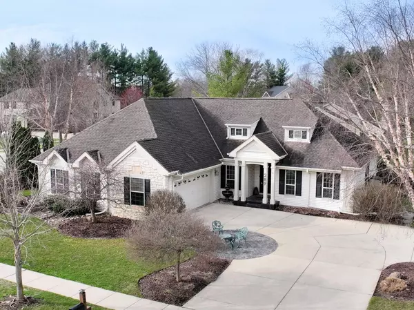 289 Falcon Ridge DRIVE, Burlington, WI 53105