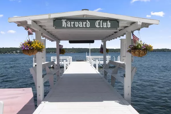 776 S Lakeshore DRIVE #A, Fontana, WI 53125