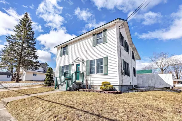 226 Bennett STREET, Clintonville, WI 54929