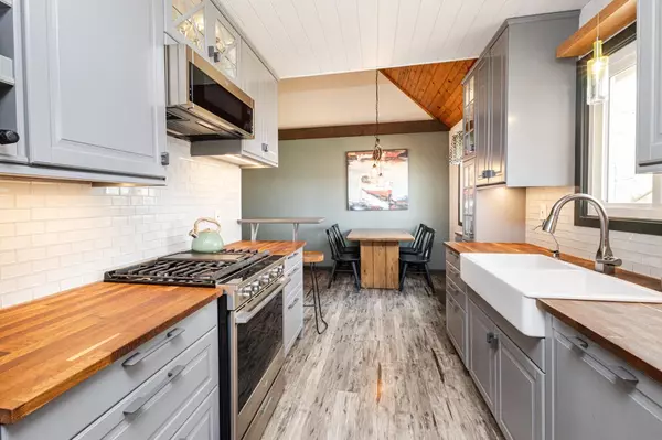 Deerfield, WI 53531,1109 Nesheim ROAD