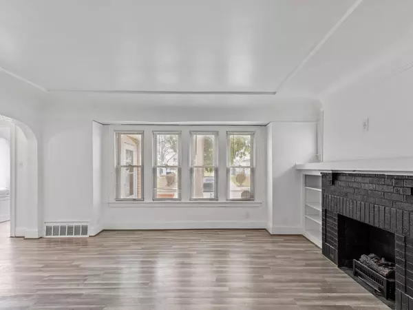 Milwaukee, WI 53206,3849 N 23rd STREET