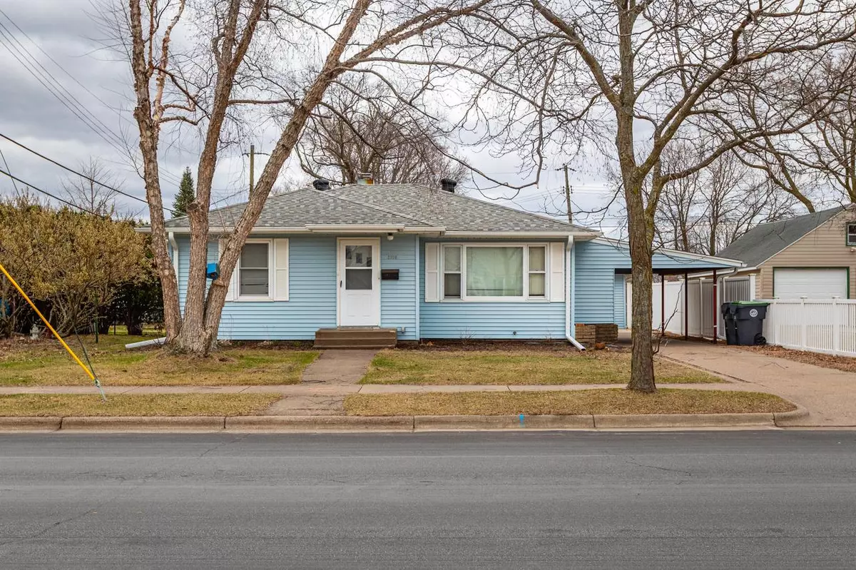 La Crosse, WI 54601,2308 Weston STREET