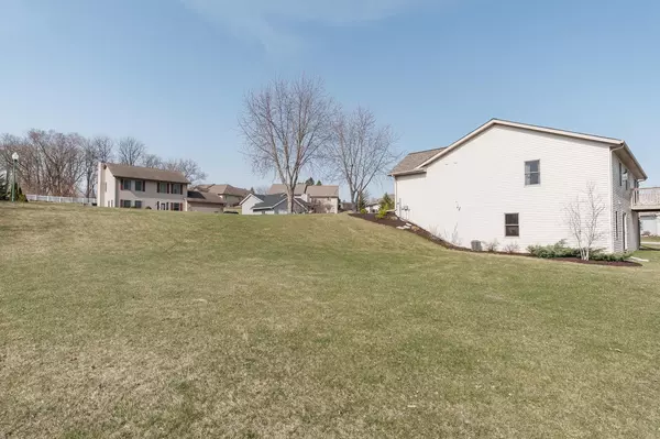 Watertown, WI 53094,213 E Haven DRIVE