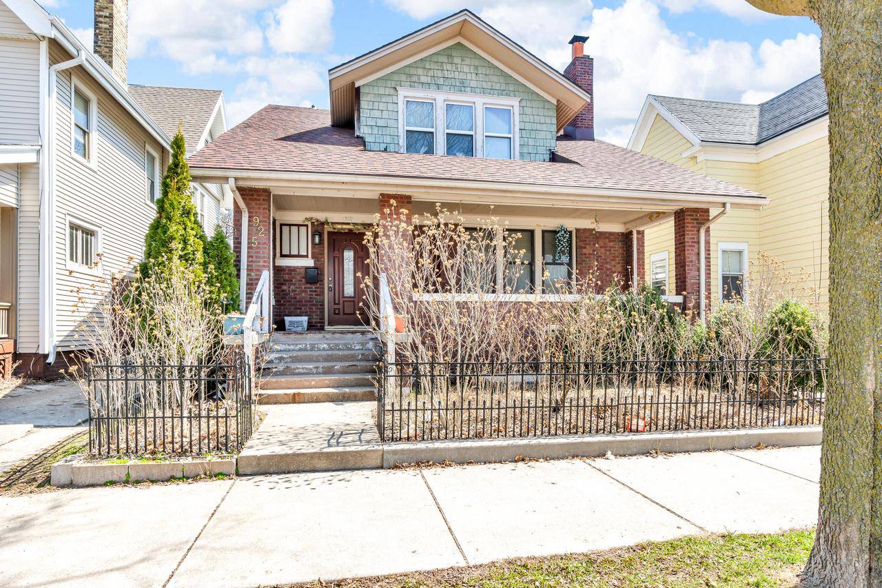 925 Villa STREET, Racine, WI 53403