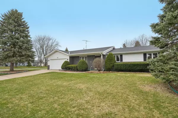 Watertown, WI 53094,601 Maple Crest LANE