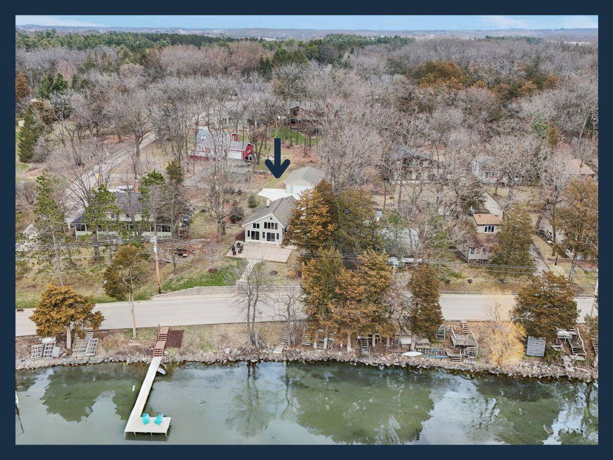 W9160 Ripley ROAD, Cambridge, WI 53523