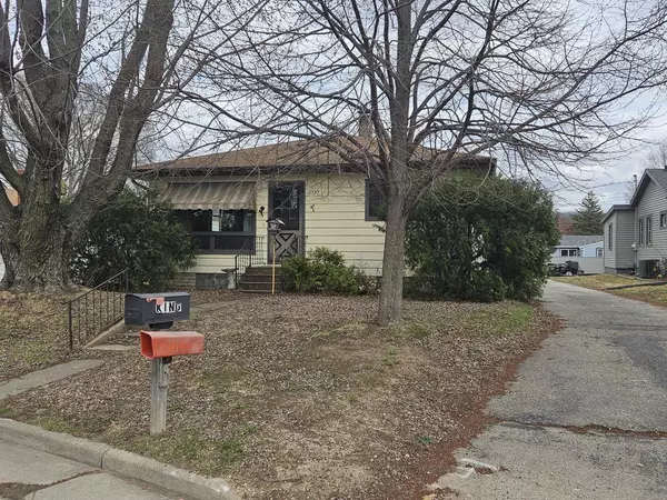 2929 21st PLACE S, La Crosse, WI 54601