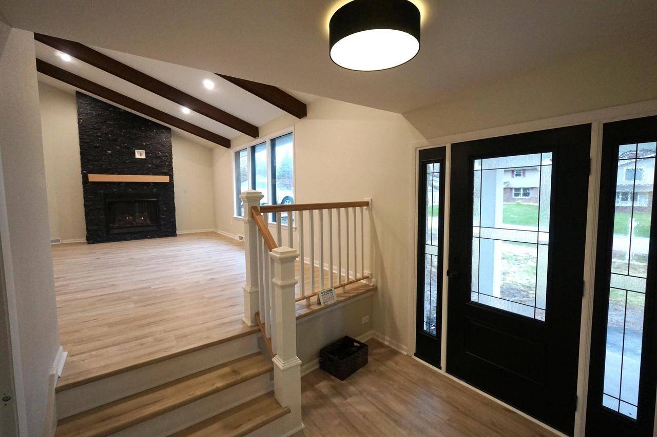 New Berlin, WI 53151,12605 W Verona DRIVE
