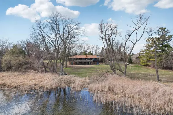 Summit, WI 53066,36439 Silver Maple LANE