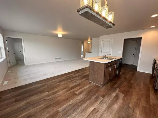 Sheboygan Falls, WI 53085,1019 Sully WAY