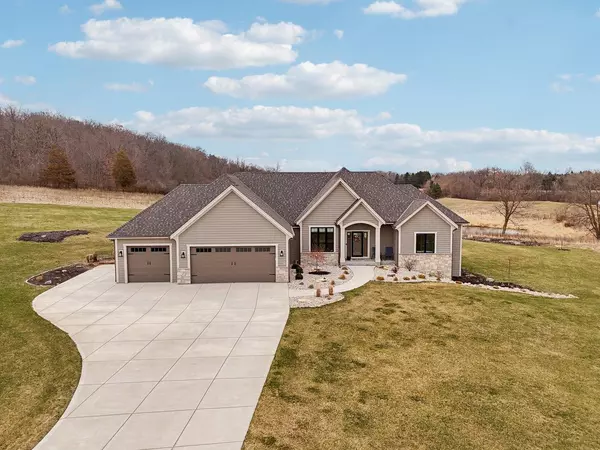 310 Nagel LANE, Colgate, WI 53017
