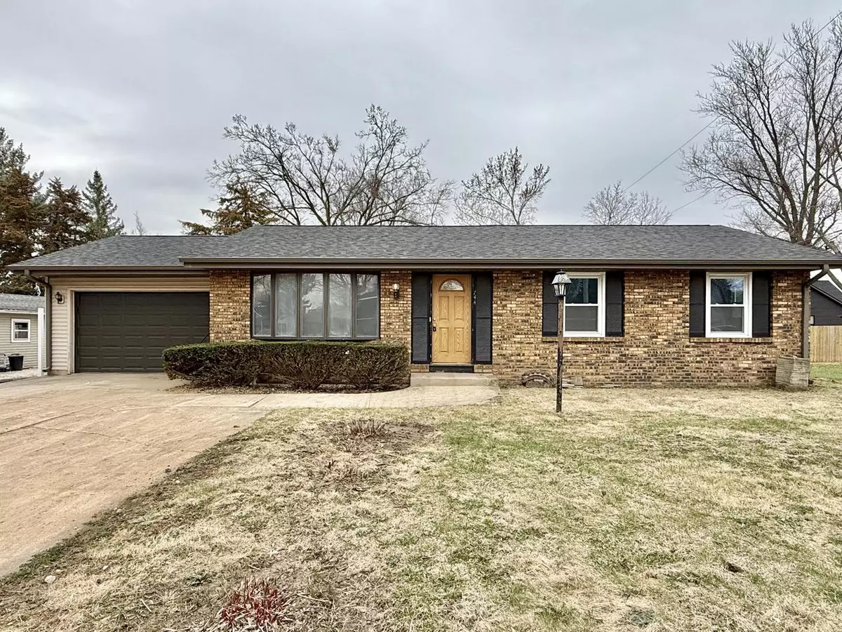 Lake Geneva, WI 53147,744 Rogers COURT