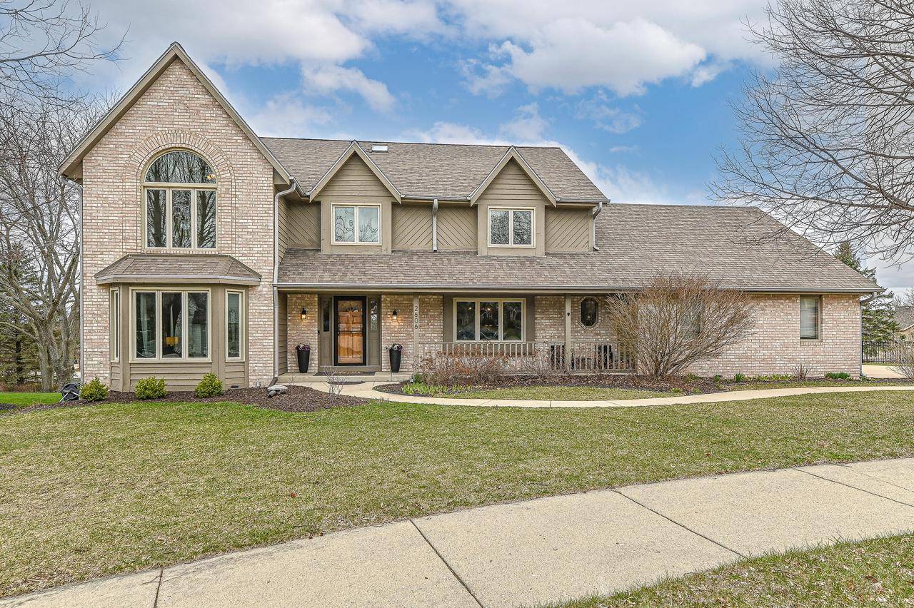 2606 Wensley COURT, Waukesha, WI 53188