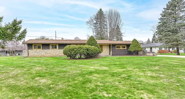 W138S6655 Hemming WAY, Muskego, WI 53150