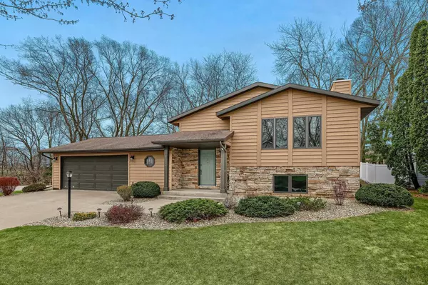 2126 Esther DRIVE, Onalaska, WI 54650