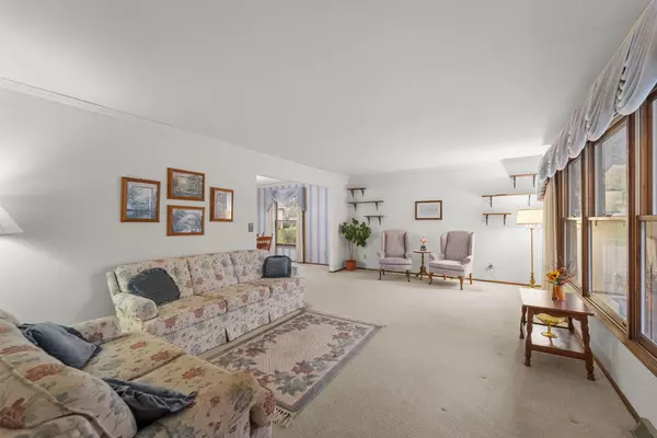 Burlington, WI 53105,356 Robins RUN