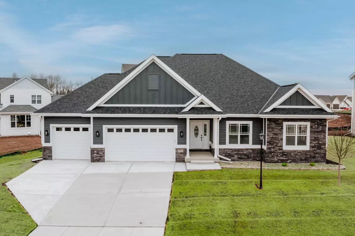 Menomonee Falls, WI 53051,N55W19319 Red Crown LANE