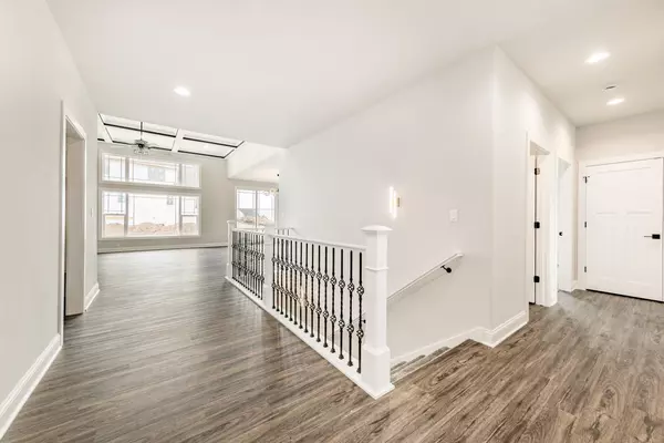 Menomonee Falls, WI 53051,N55W19319 Red Crown LANE