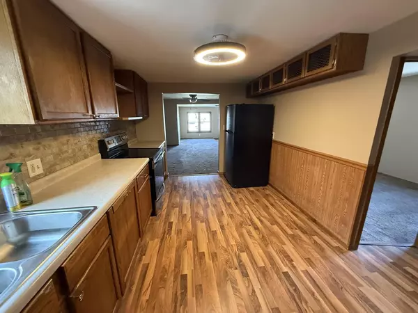 La Crosse, WI 54603,1740 Gillette PLACE