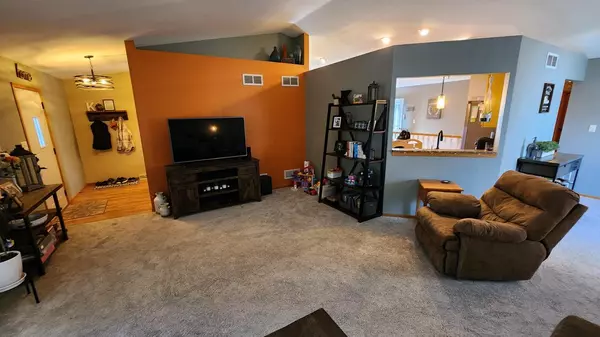 Oak Creek, WI 53154,8201 S Lauree LANE