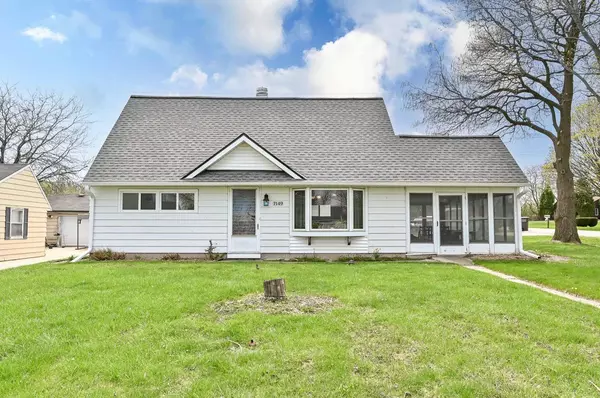 Greenfield, WI 53220,7149 W Allerton AVENUE