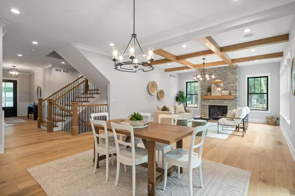 N1931 Linn ROAD, Lake Geneva, WI 53147