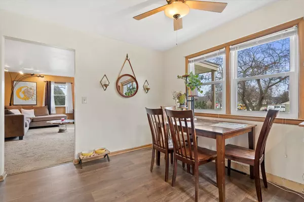 Port Washington, WI 53074,102 W Jefferson STREET #104