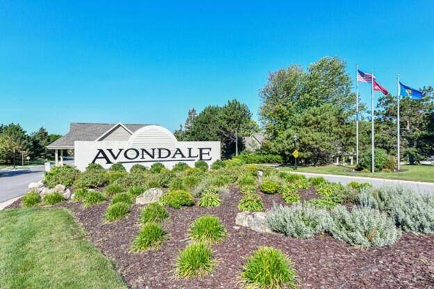 N21W24305 Cumberland DRIVE #38 K, Pewaukee, WI 53072