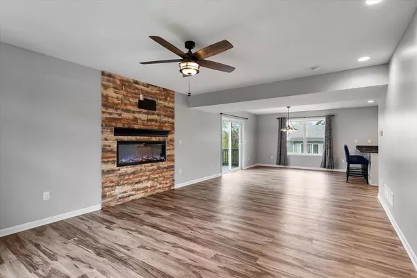 Bristol, WI 53104,19206 101st STREET