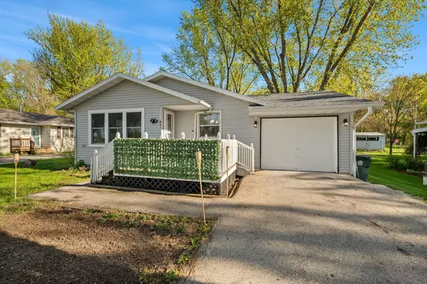 841 Legion DRIVE, Twin Lakes, WI 53181
