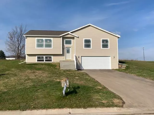 Cambria, WI 53923,107 Dexter Dr