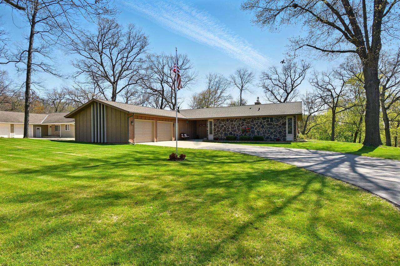 N11774 Lettau DRIVE, Brownsville, WI 53006