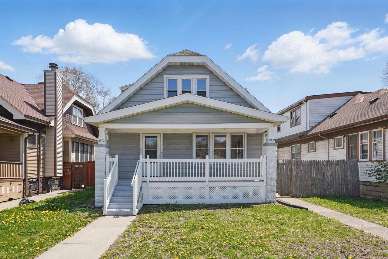 2952 N 51st STREET, Milwaukee, WI 53210