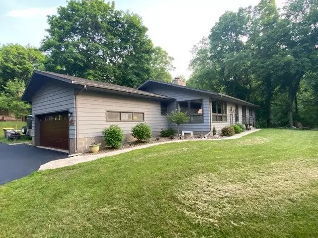 La Crosse, WI 54601,N1729 Paris Angel DRIVE