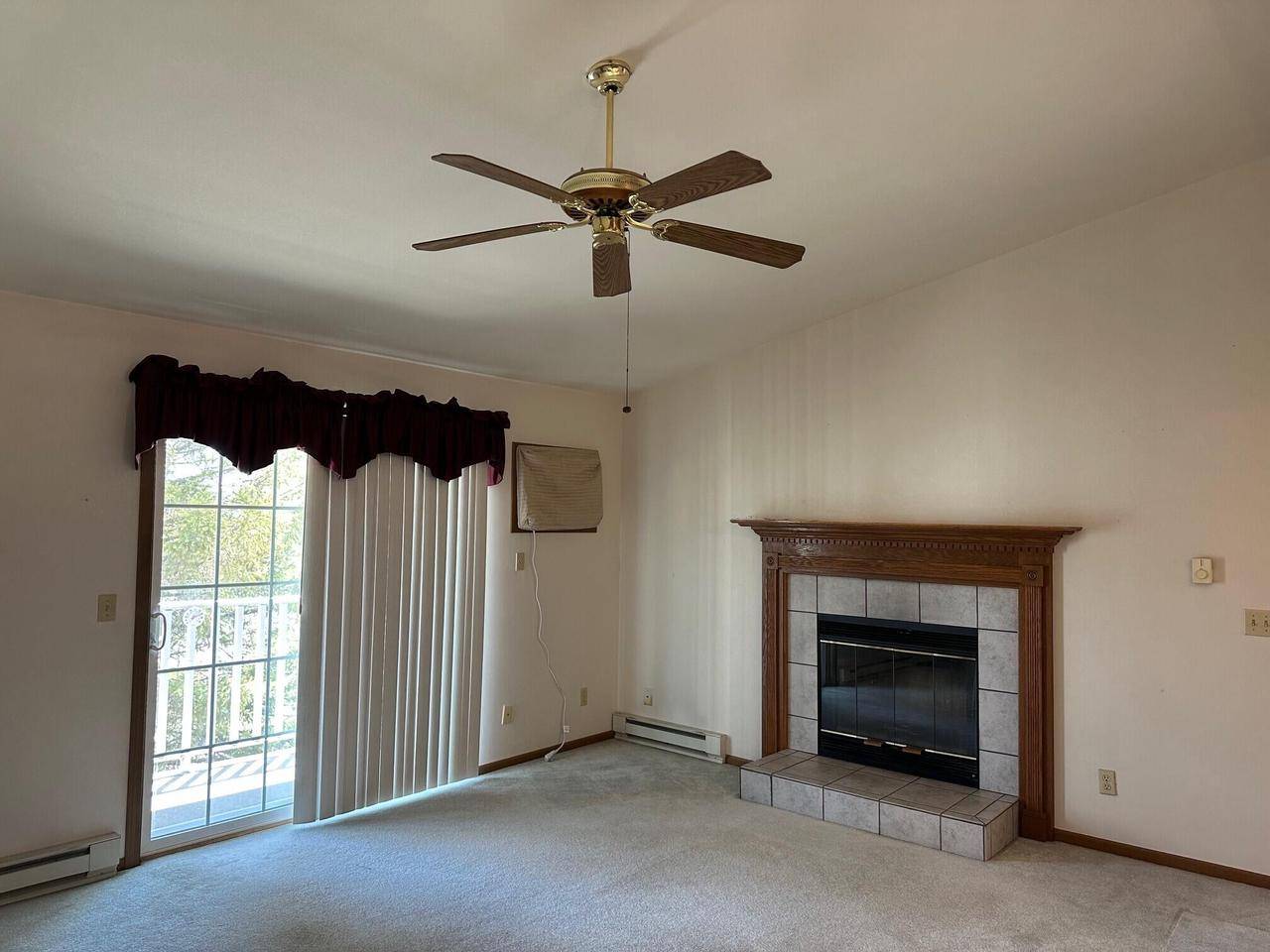 West Bend, WI 53090,820 Devonshire LANE #A