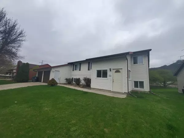La Crosse, WI 54601,3509-3511 S 29th COURT