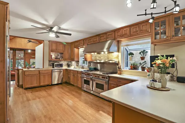 Bristol, WI 53104,20615 98th STREET