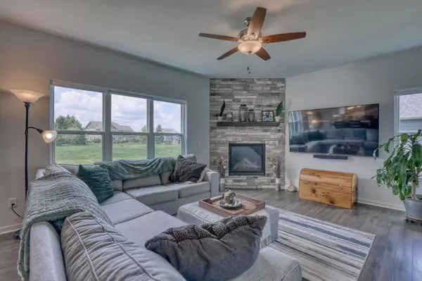 Summit, WI 53066,2863 Kegonsa DRIVE