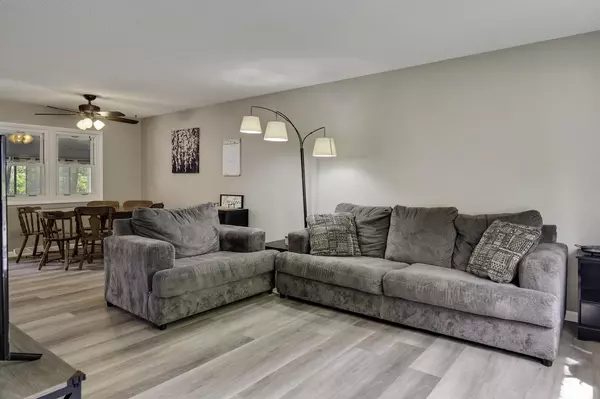 La Crosse, WI 54601,1402 31st PLACE S