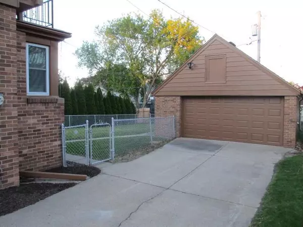 Greenfield, WI 53219,3436 S 46th STREET