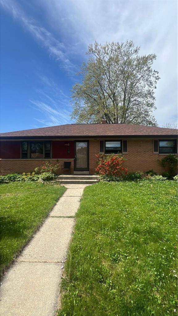 6433 W Boehlke AVENUE, Milwaukee, WI 53223