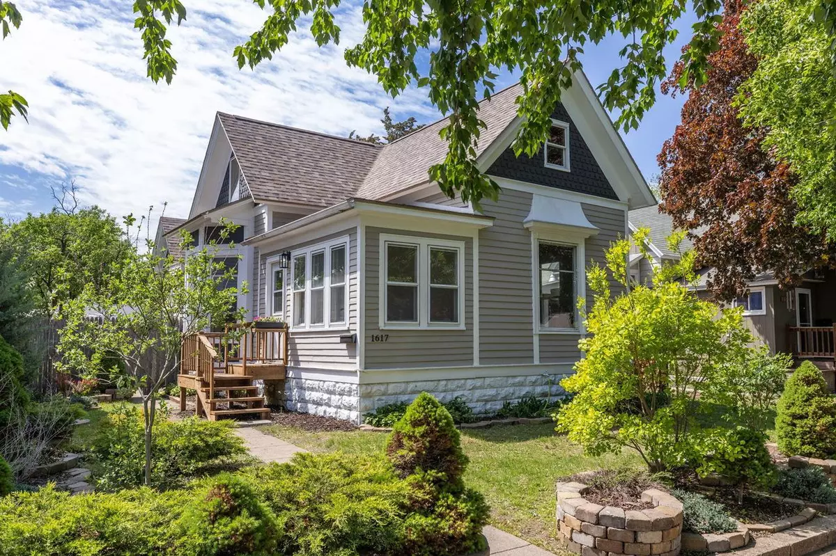 La Crosse, WI 54603,1617 Loomis STREET