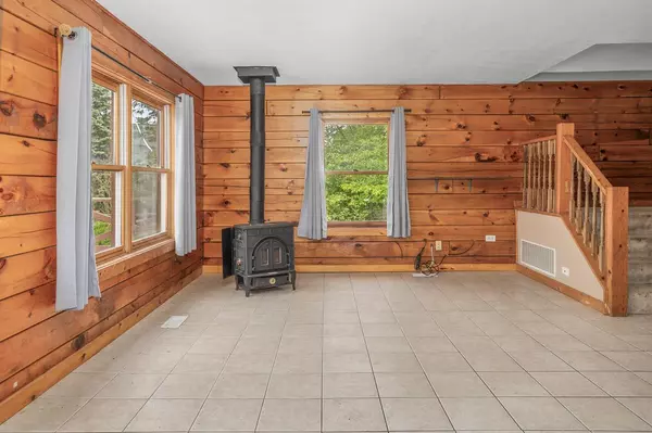 Bristol, WI 53104,11934 187th AVENUE