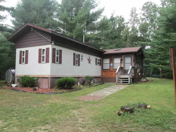 1981 9th Ave, Friendship, WI 53934