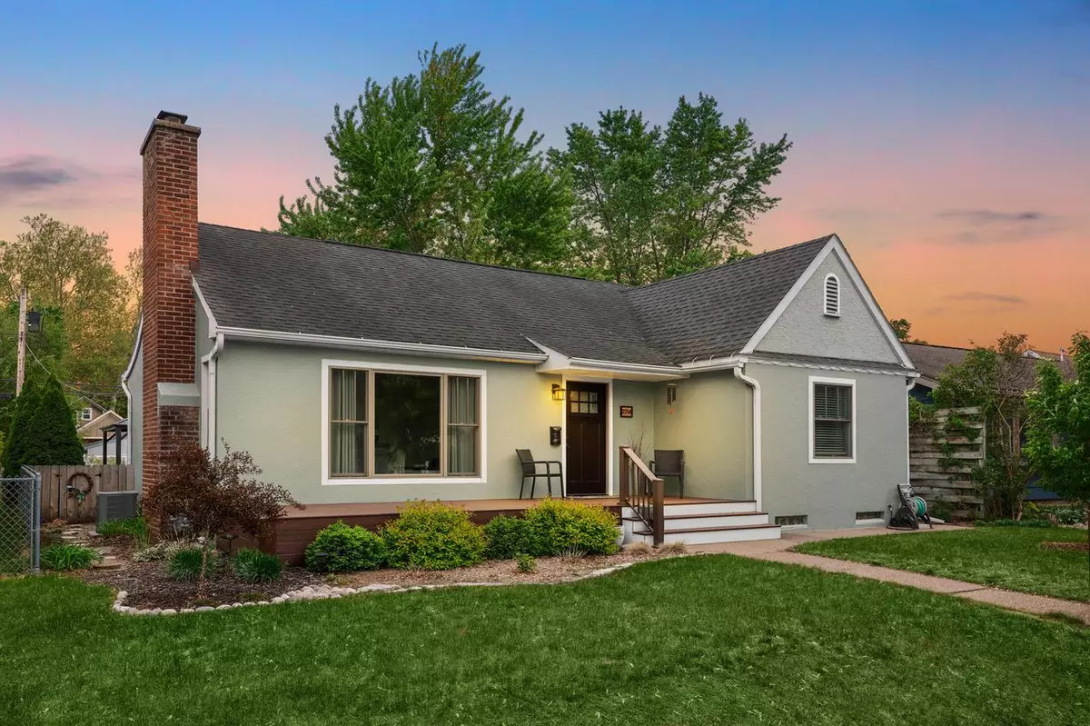 La Crosse, WI 54601,2214 Ferry STREET