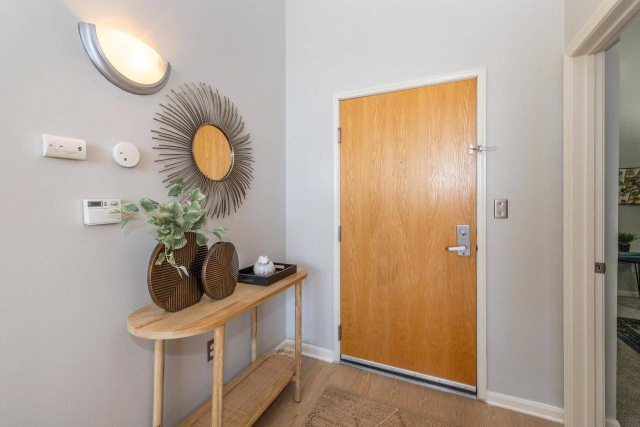 1924 N Hubbard STREET #208, Milwaukee, WI 53212